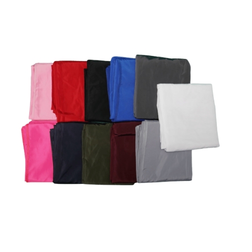 Capa reforzada lisa con broche